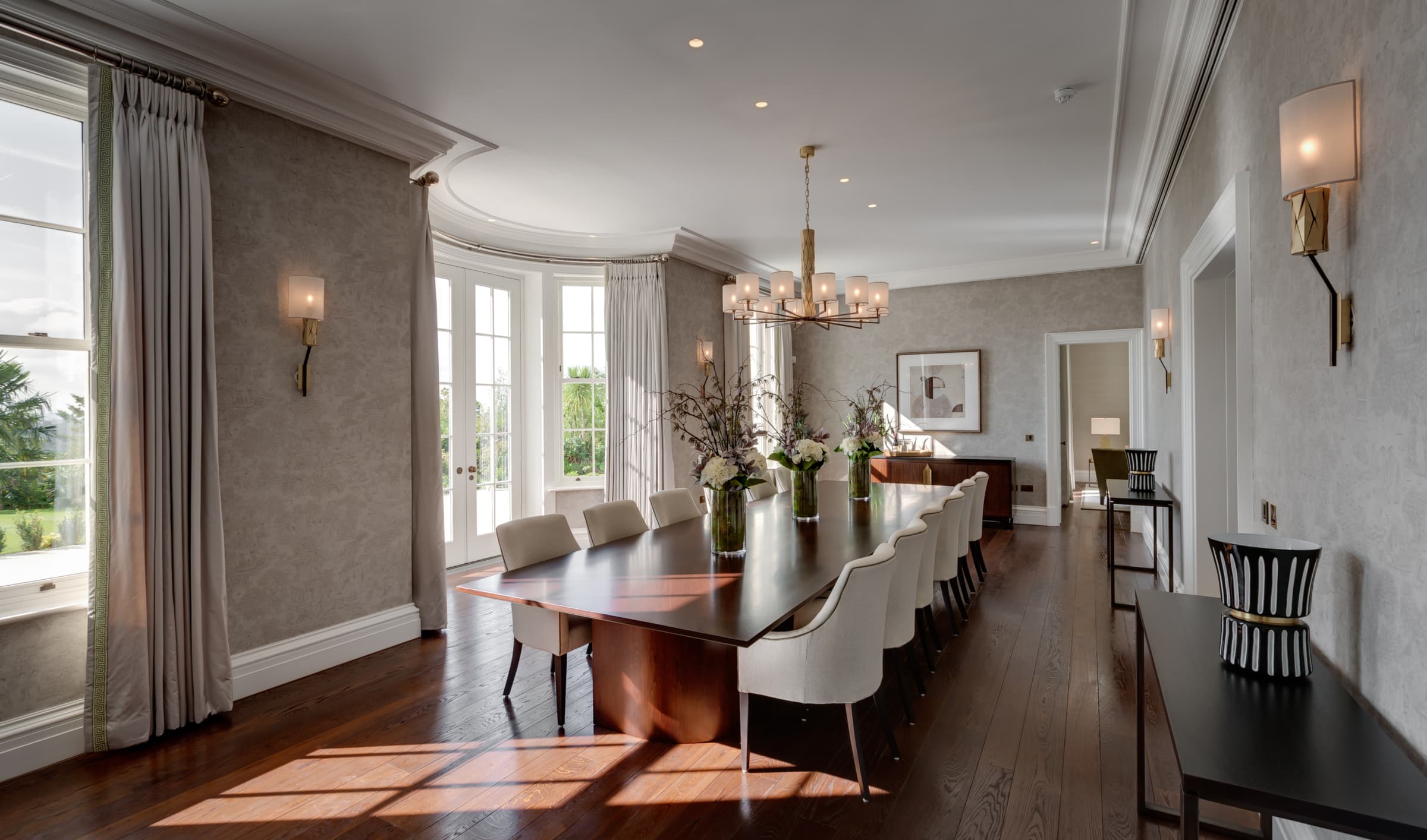 Country house sales